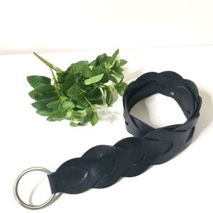 Womens black belt size Small/Medium